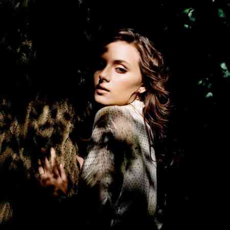 Lily Sastry tries her modeling career